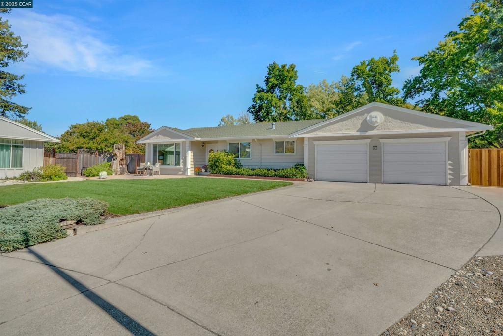 GREENBROOK - Residential
