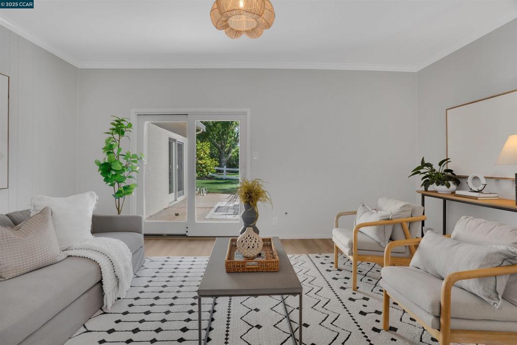 GREENBROOK - Residential
