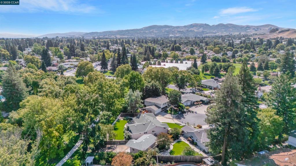 GREENBROOK - Residential
