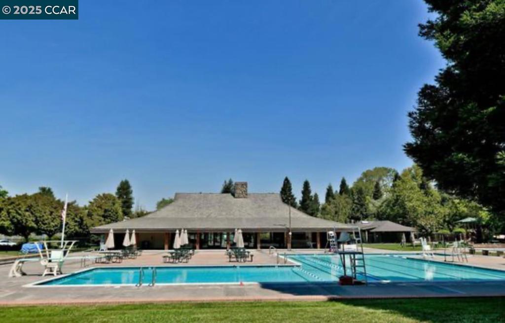 GREENBROOK - Residential