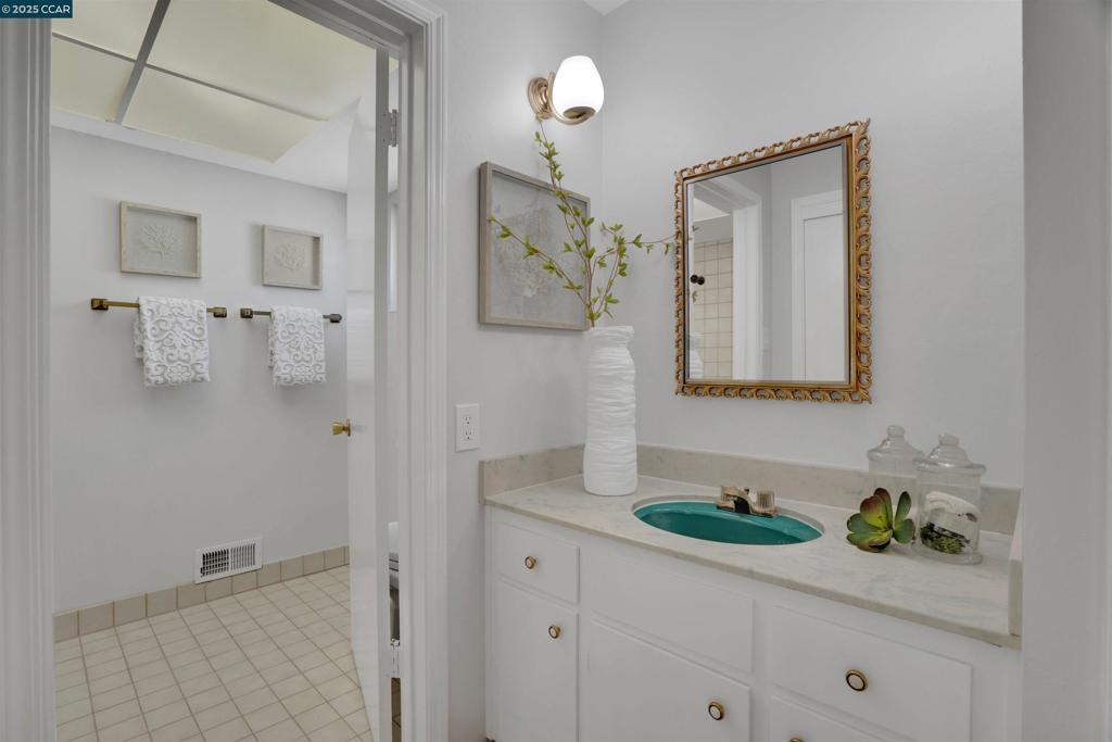 GREENBROOK - Residential