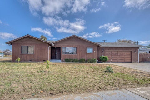 Photo of 12791 Jasper Way, Salinas, CA 93906 (MLS # ML82061672)
