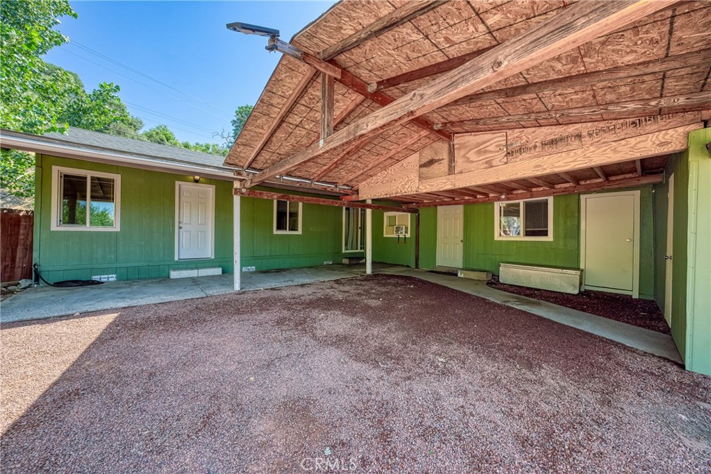 13510 Lower Lakeshore Drive