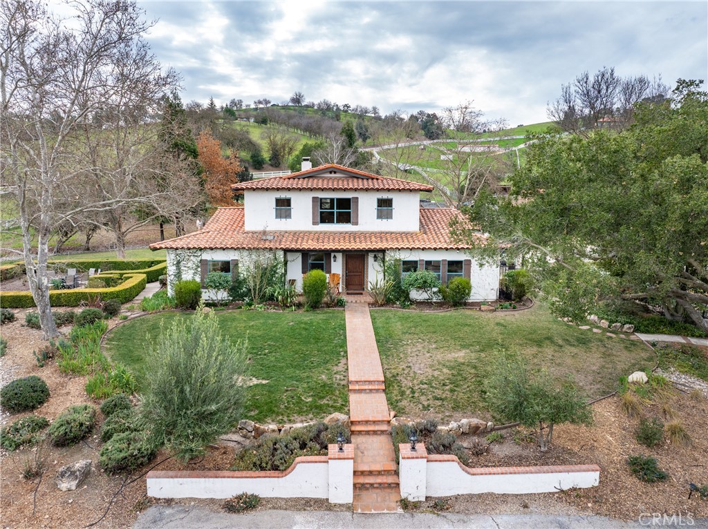 805 Spring Creek Way