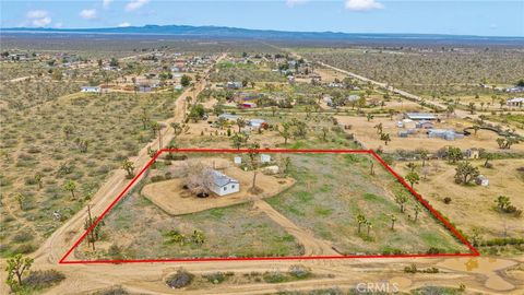 6450 Maricopa Road Phelan CA 92371