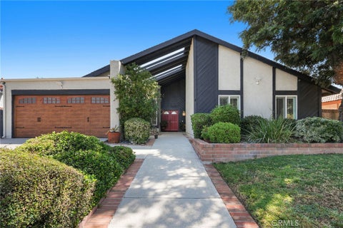 Photo of 10446 White Oak AVE, Granada Hills, CA 91344 (MLS # DW26203005)