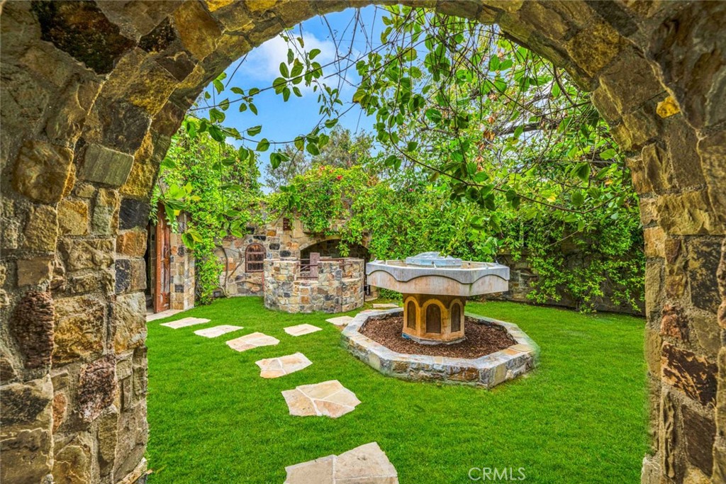 Lazy Creek Homeowners Association, Inc. - Residential