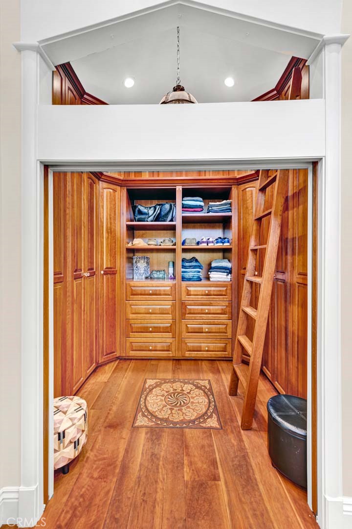 Lazy Creek Homeowners Association, Inc. - Residential