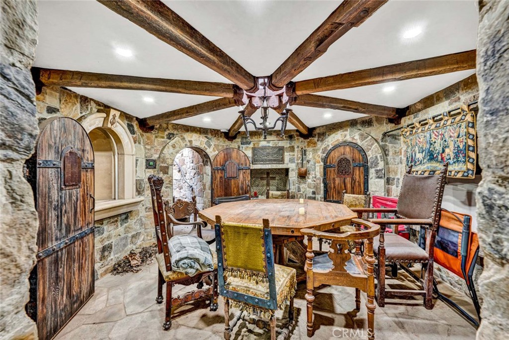 Lazy Creek Homeowners Association, Inc. - Residential