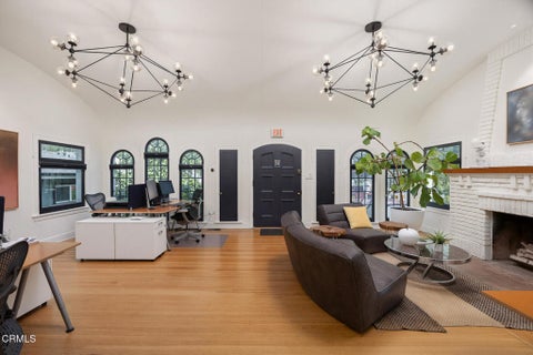 Photo of 1913 1915 Hyperion Avenue, Los Angeles, CA 90027 (MLS # P1-28005)
