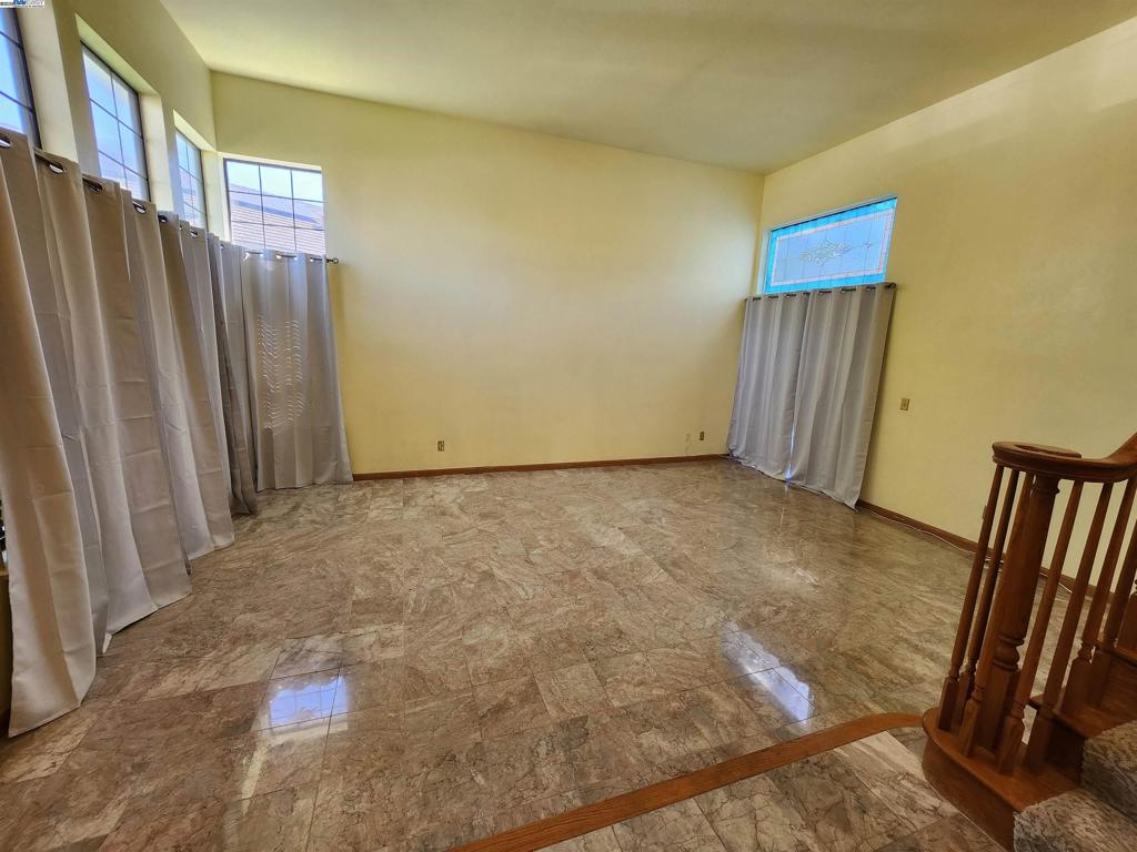 PLEASANTON - Residential