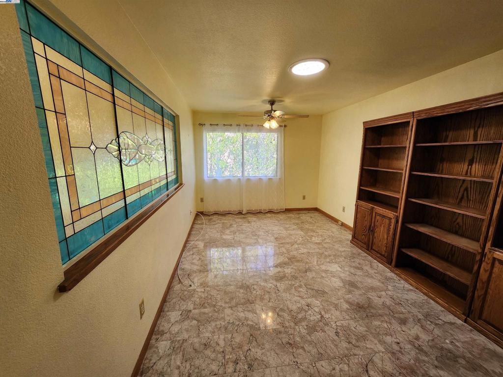 PLEASANTON - Residential