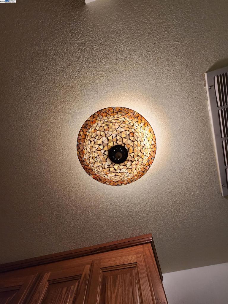 PLEASANTON - Residential