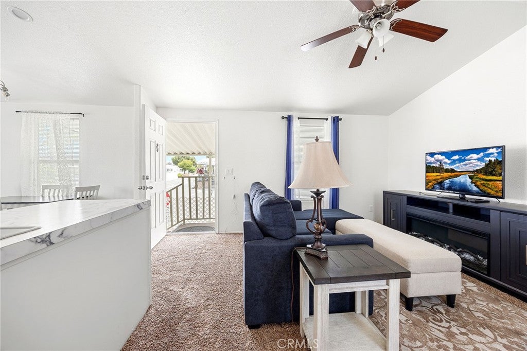 4400 W Florida 85