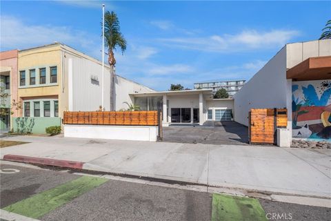Photo of 555 E 3rd St, Long Beach, CA 90802 (MLS # PW26063548)