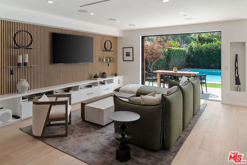 2631 Castle Heights Place