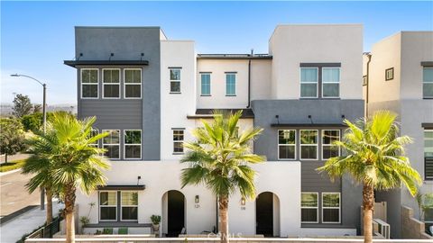 Photo of 119 jessup Way, Tustin, CA 92780 (MLS # OC26045996)