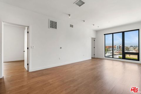 Photo of 10700 Tabor Street #201, Los Angeles, CA 90034 (MLS # 26853643)