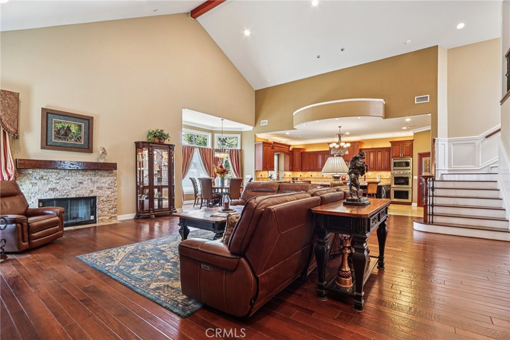 1951 Scarborough Lane