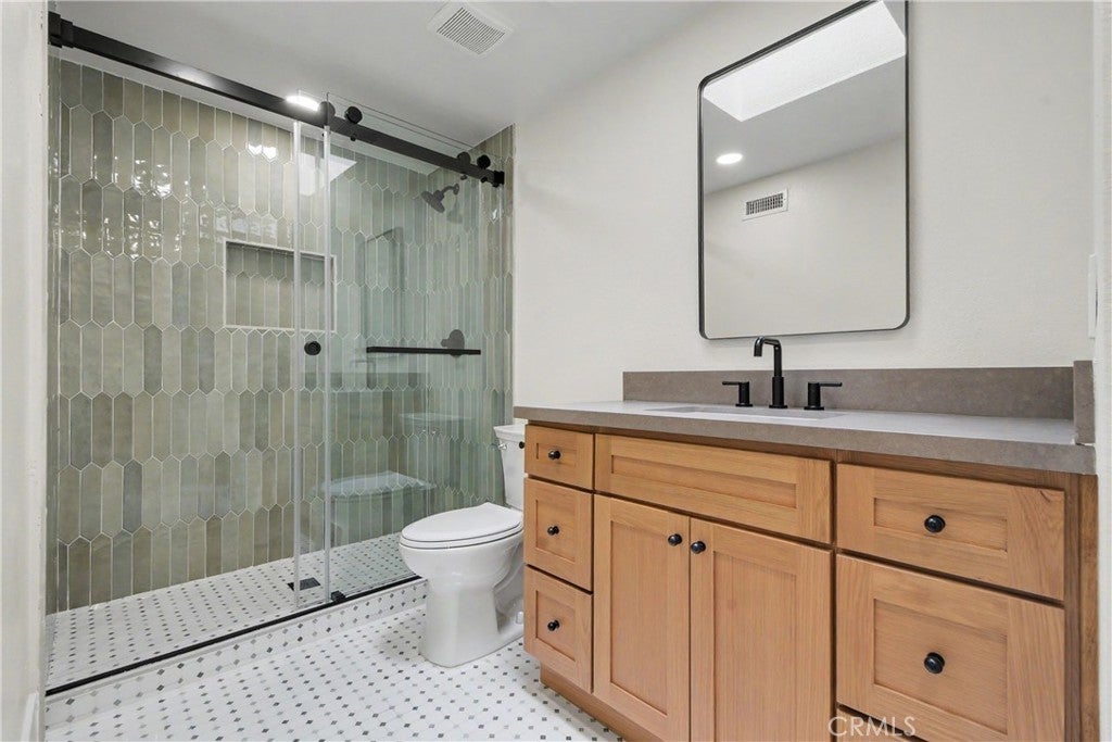 6 Canyon Ridge, Irvine CA 92603 - Photo 27