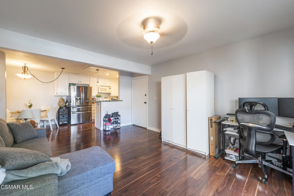 28915 Thousand Oaks Boulevard 198