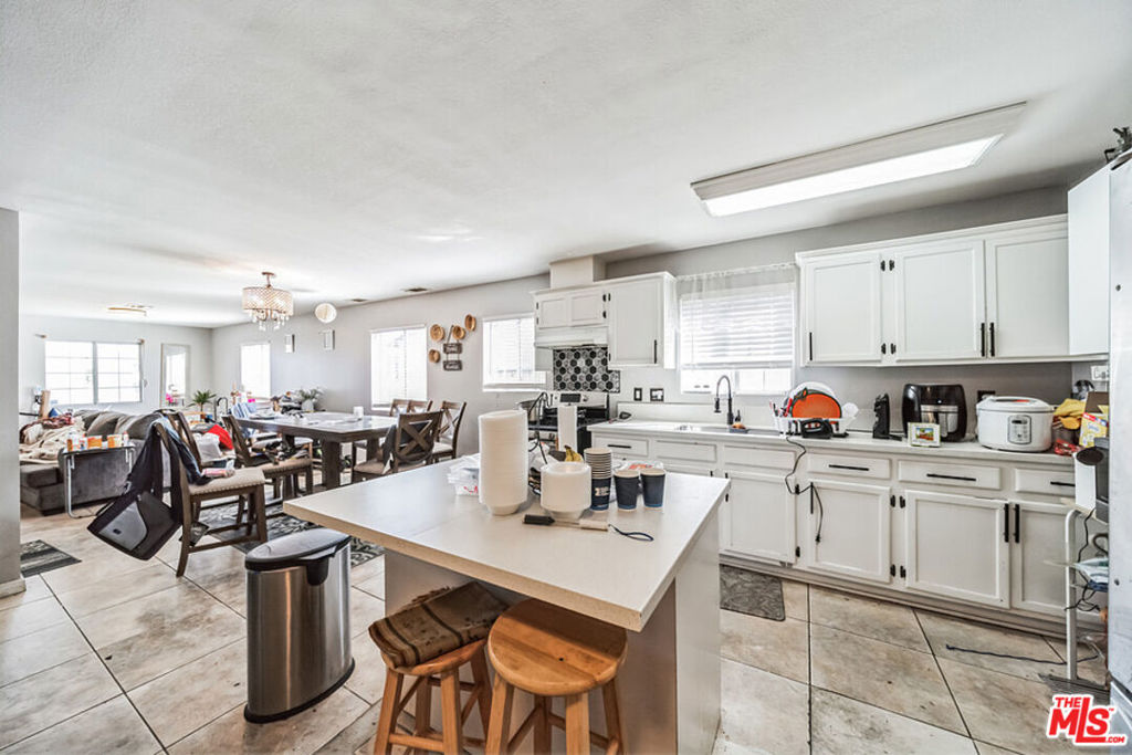 12221 Athens Way
