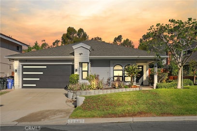 22651 Shady Grove Lake Forest CA 92630