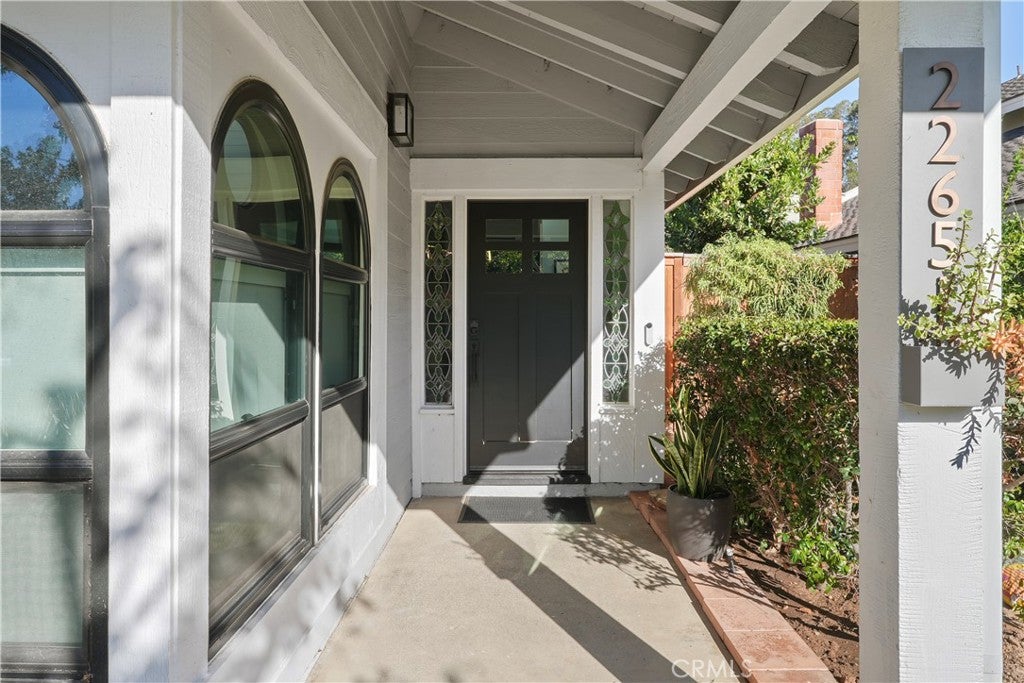 22651 Shady Grove