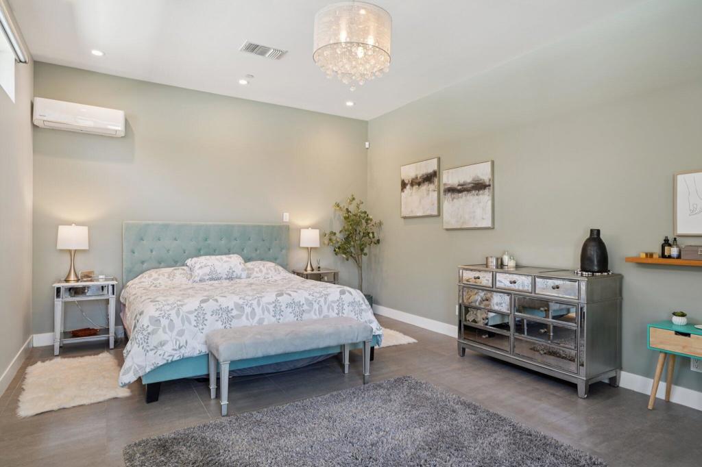 La Quinta Cove - Residential