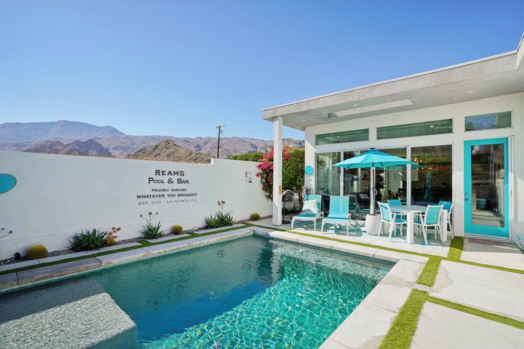 La Quinta Cove - Residential