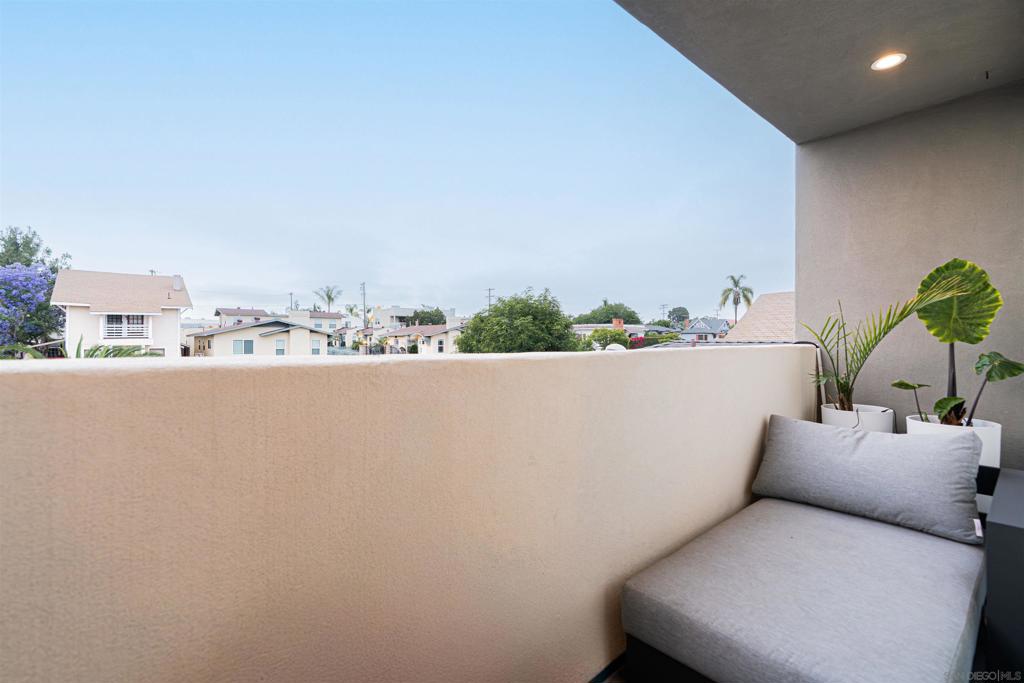 San Diego - Residential Income