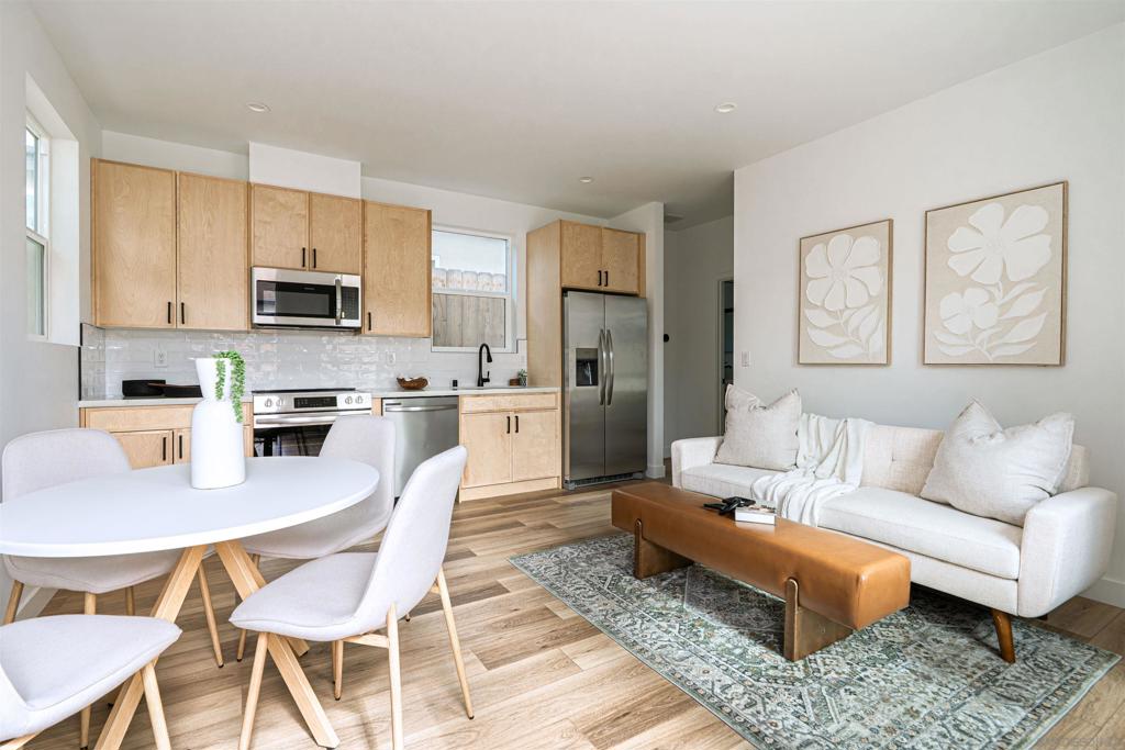 San Diego - Residential Income