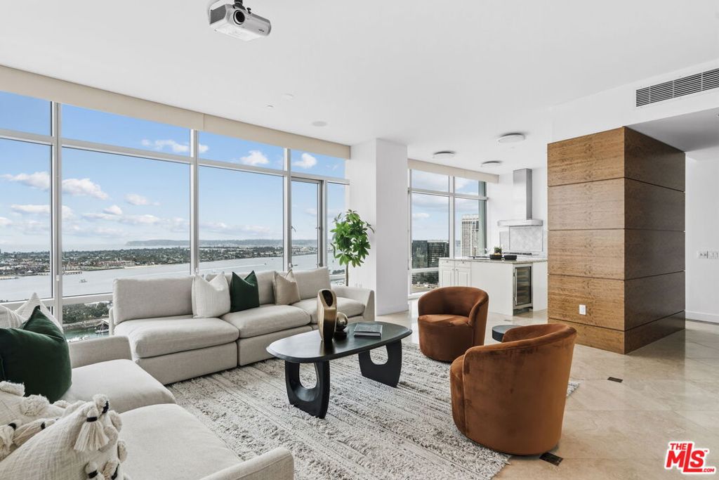 165 6th Avenue 2803