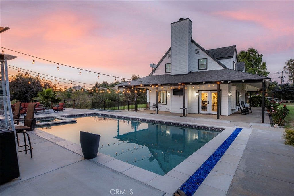 42525 Calle Capistrano