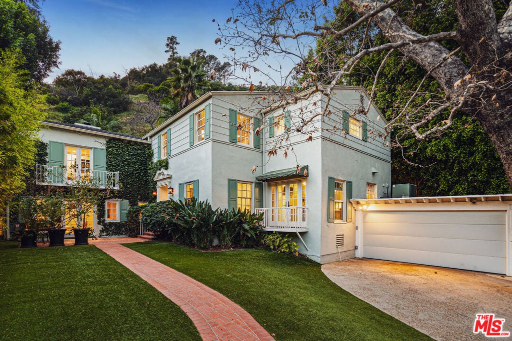 2055 Outpost Drive