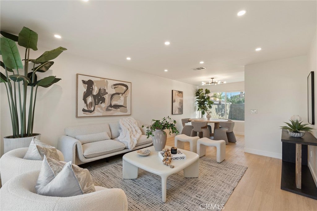 13848 Carnaby