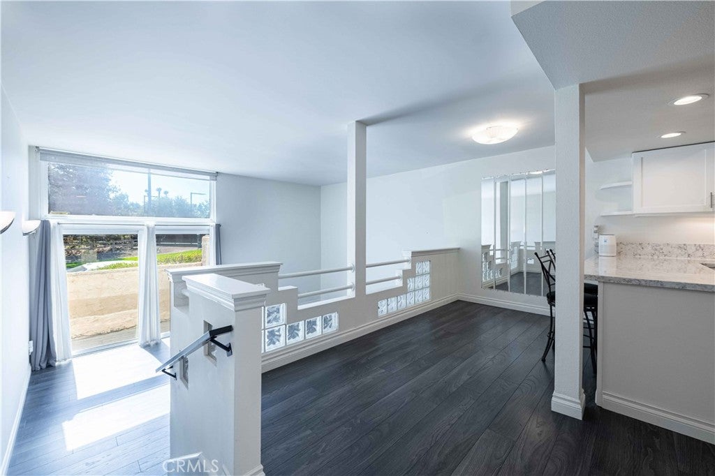 23401 Park Sorrento 3