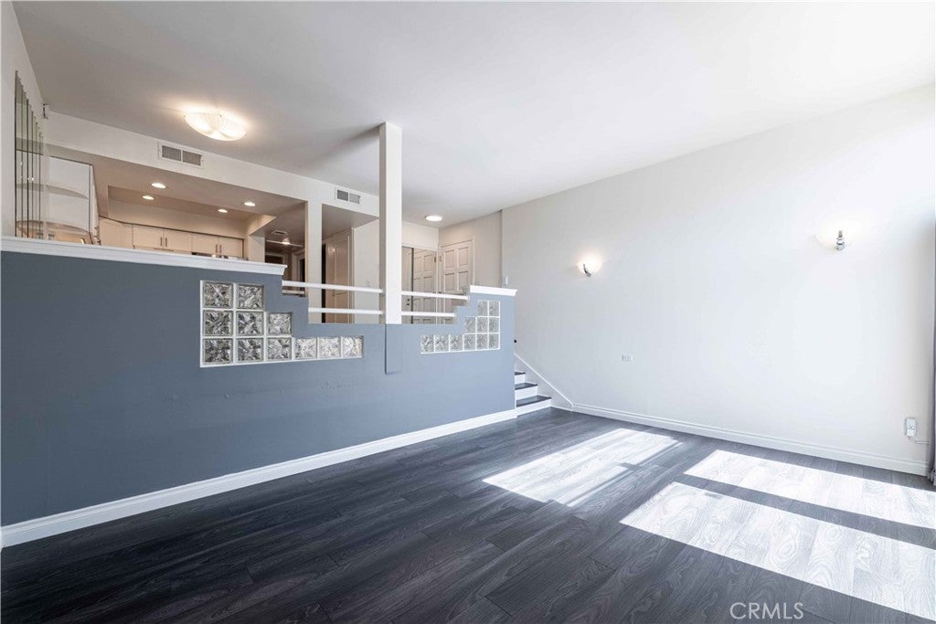 23401 Park Sorrento 3