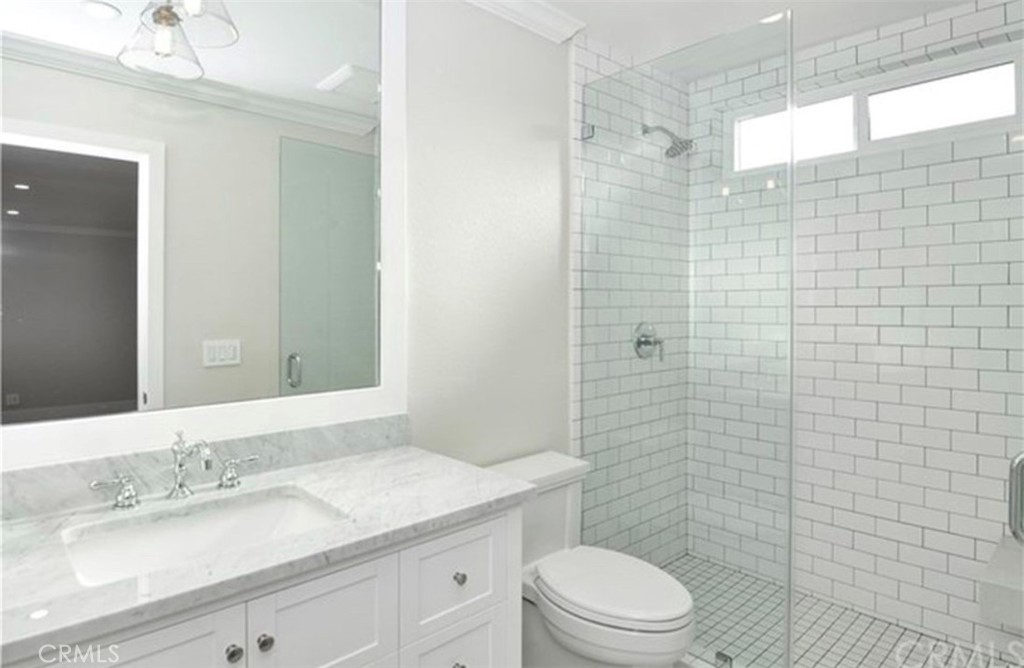 Corona del Mar North of PCH (CNHW) - Residential Lease