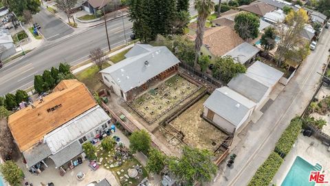 Photo of 7439 Mason Avenue, Winnetka, CA 91306 (MLS # 26641755)