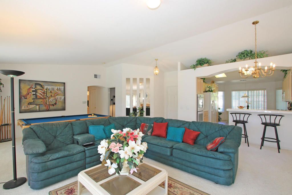listing image 130729303319455492752