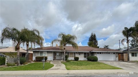 Photo of 3612 Christmas Tree Lane, Bakersfield, CA 93306 (MLS # NS26089186)