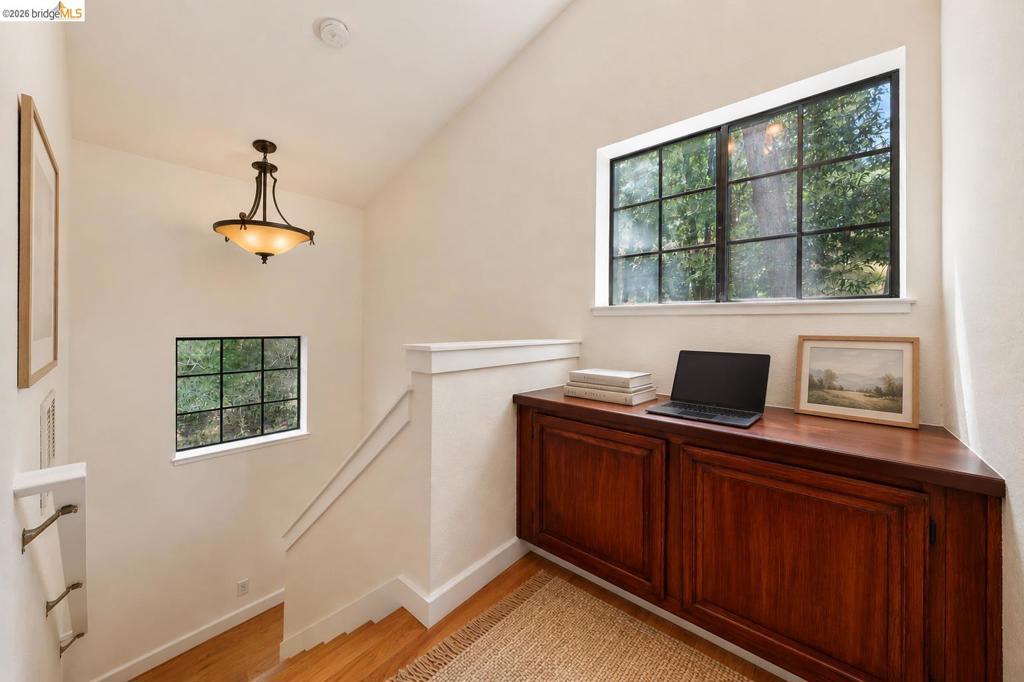 261 Redhawk Rd