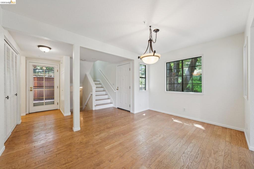 261 Redhawk Rd
