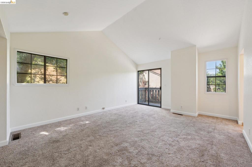261 Redhawk Rd