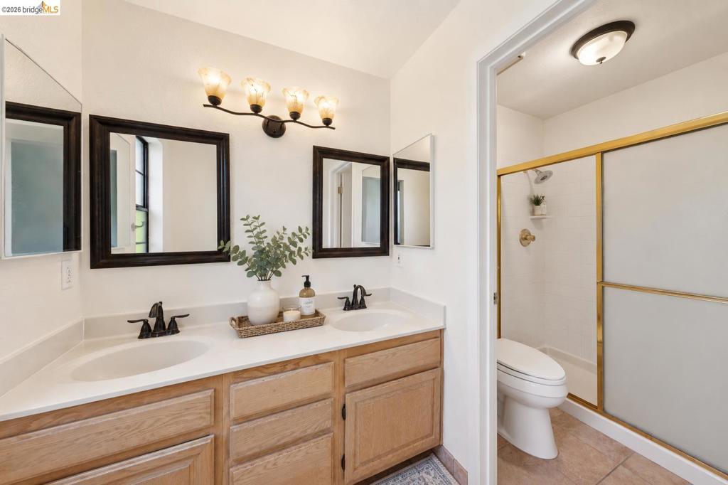 261 Redhawk Rd