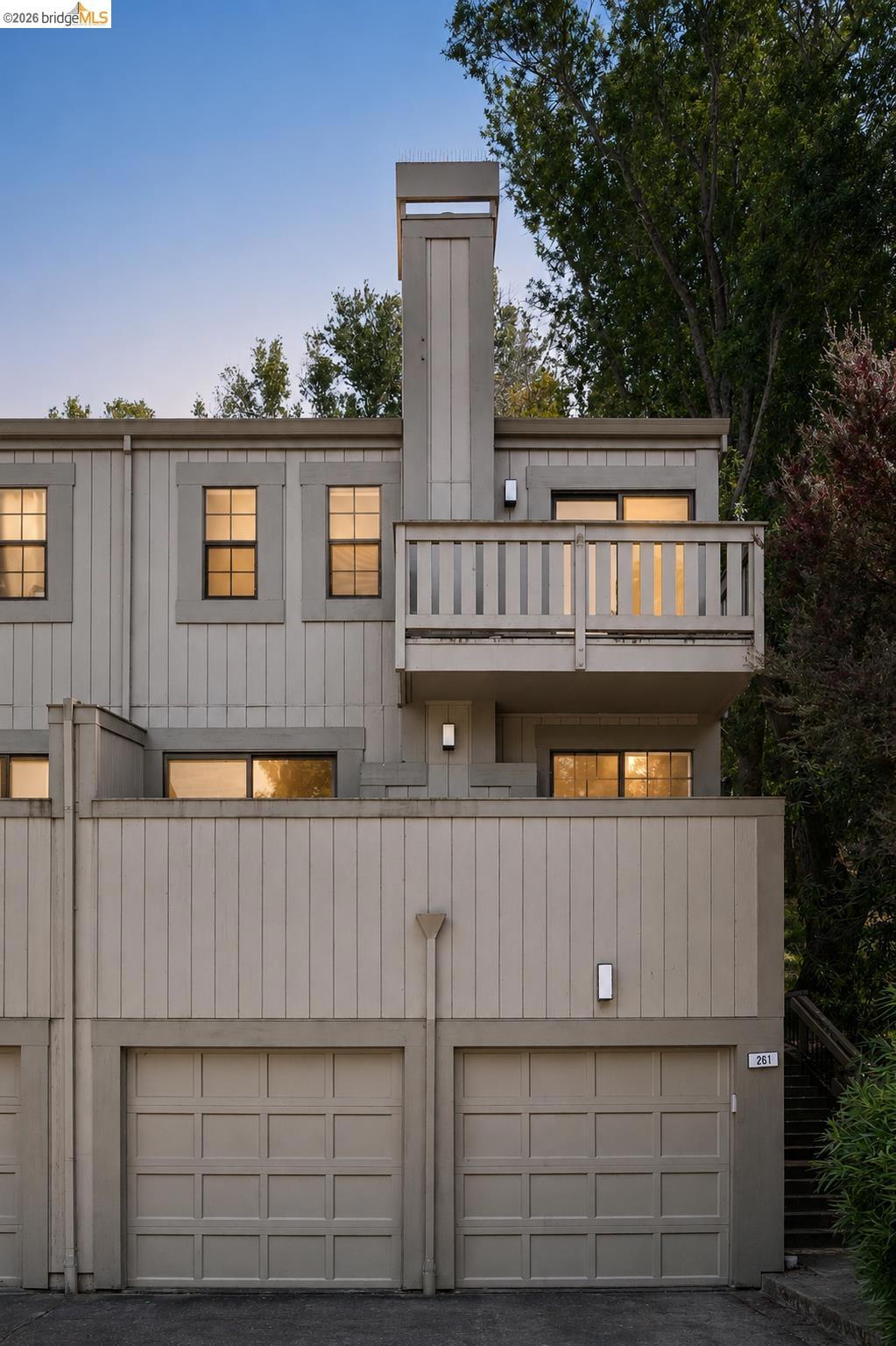 261 Redhawk Rd