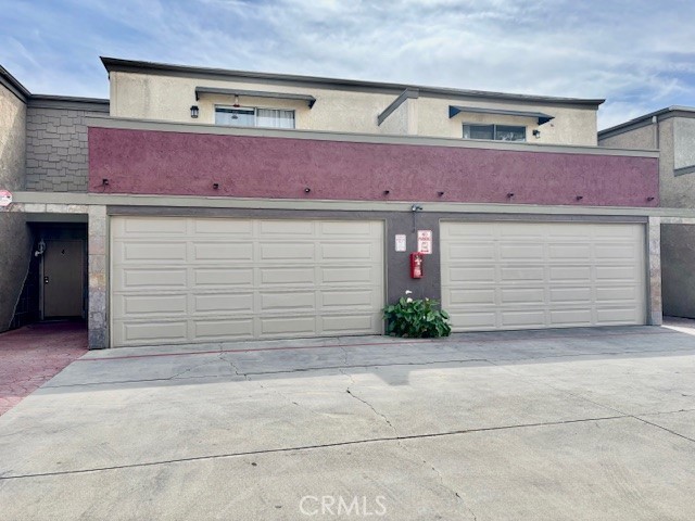 17181 ELM Street E