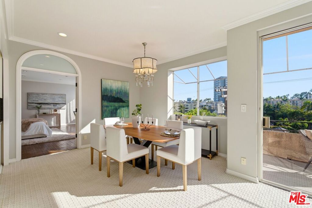 1223 Roxbury Drive 304