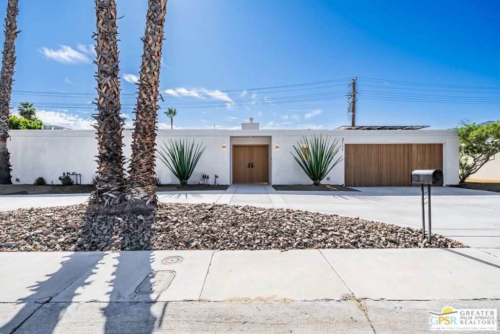 3111 E San Juan Road